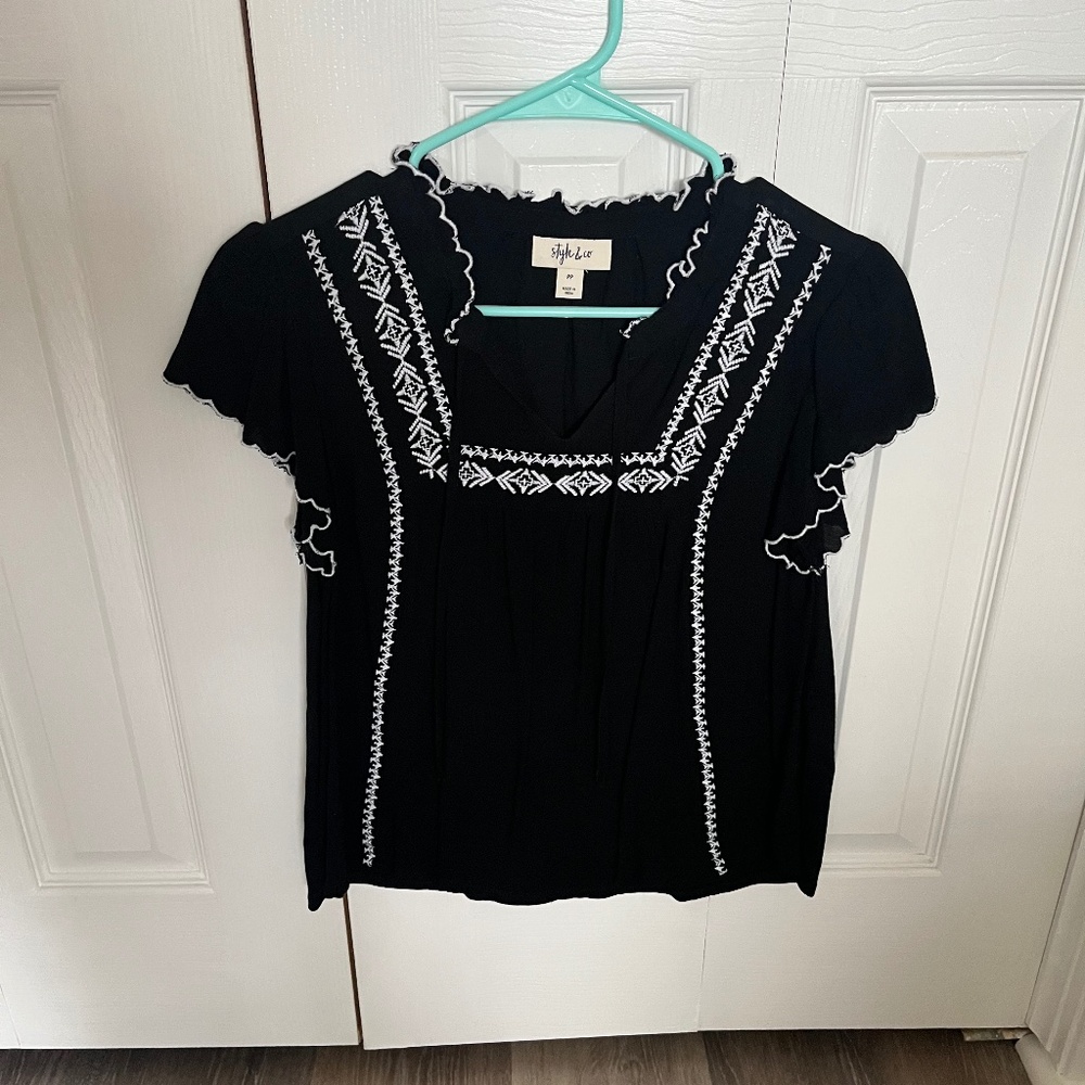 Pretty blouse